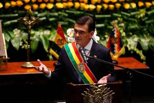 对华合约全部撕毁！中国又一伙伴背后捅刀，骗走20亿倒向美国