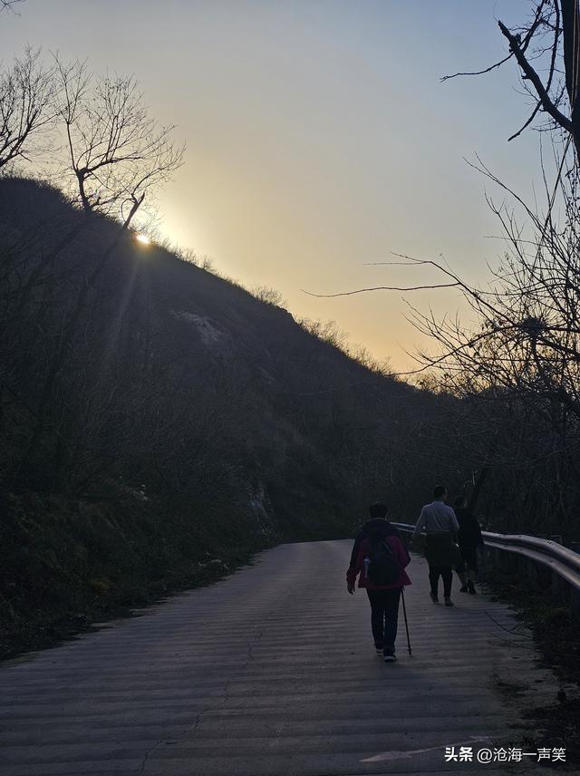 大山和大海，你更向往哪一个？大山里有风景，大海里有风情!