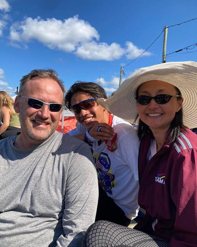 两次拒绝黎明，无视钟汉良示爱，被折磨20年后55岁的她憔悴成大妈