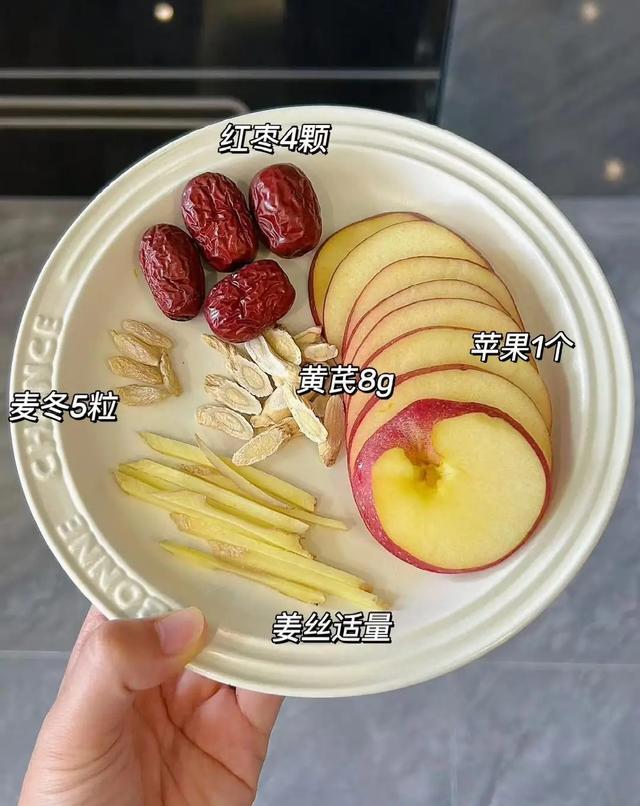 红糖搭配一物，肺里垃圾全清空！连喝三天痰清了，喉咙不痒超舒服