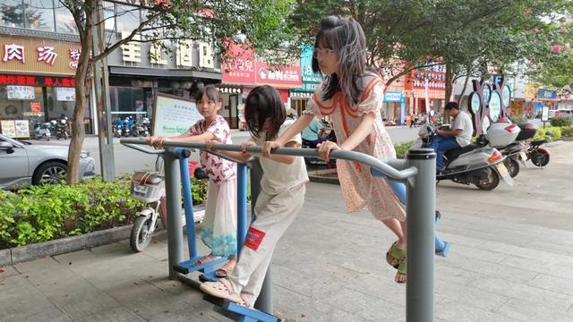 【怀集故事】老地方新故事，燕城广场的烟火正浓