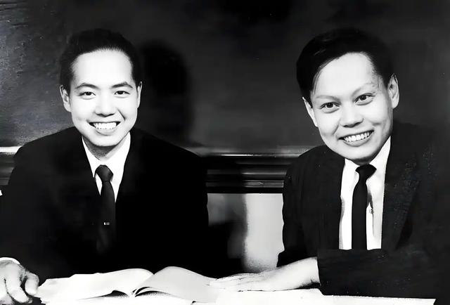 杨振宁离世不到1个月,三大历史争议被扒,原来他并非想象中那样