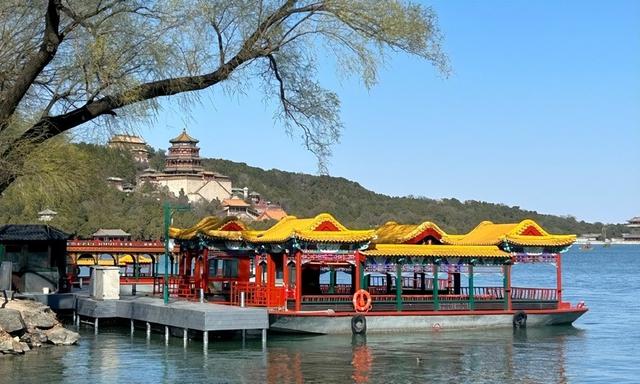 颐和园的第一道景观在哪里？