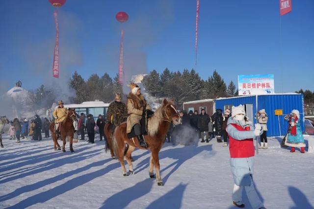 【歌游内蒙古 欢乐冰雪季】第十二届鄂伦春冰雪“伊萨仁”开幕 民俗燃情冰雪间 文旅融合促消费