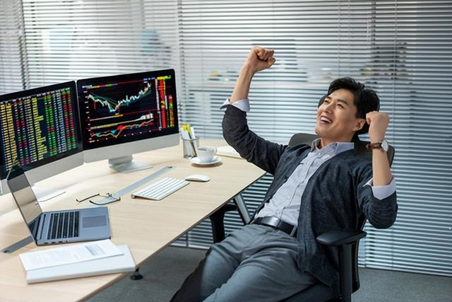 为啥有人靠红利资产养老？不同人群配置逻辑超实用