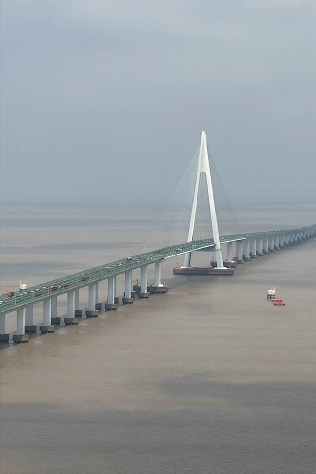 这3条神级国道，环中国边境线一圈，3万公里领略大国90%的美！