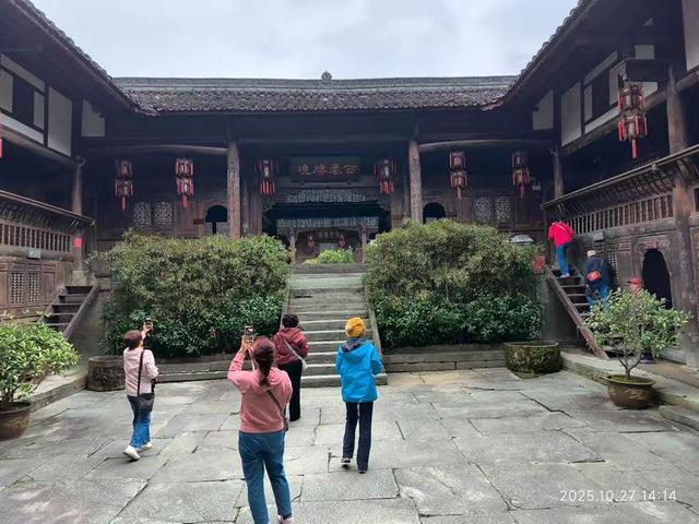 青木川古镇的魏氏庄园