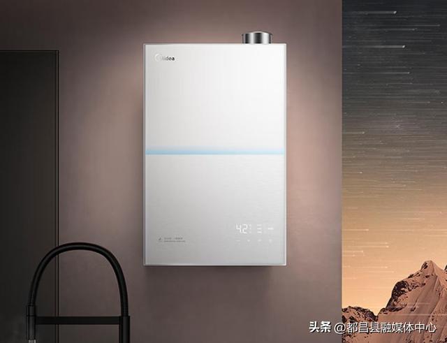 燃气热水器想要用十年以上的，维修师傅建议这7款，节能耐用性价比还高