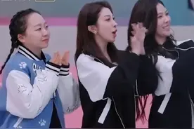 对比李嘉琦的失态和黄英的崩溃：陈德容的话，终于应验了图片