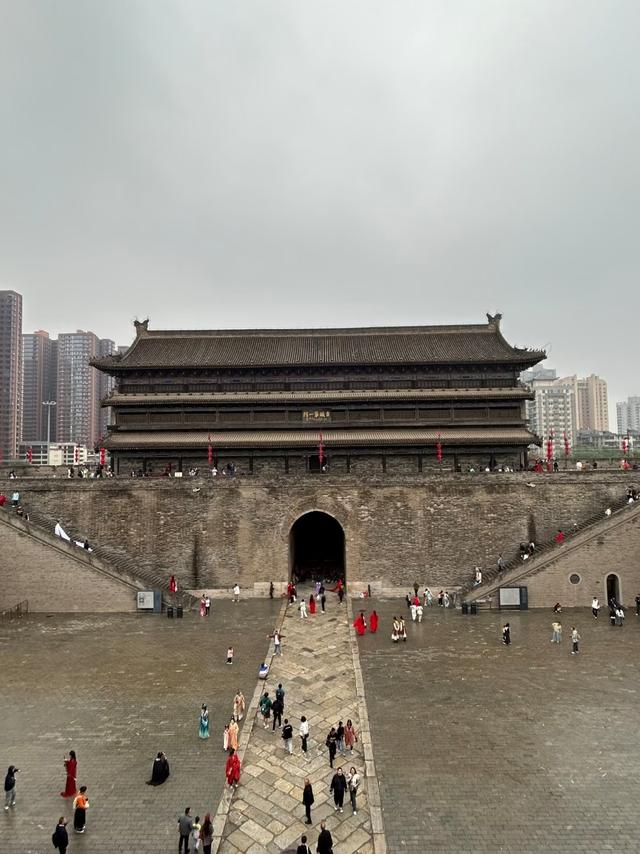 70岁之前，一定要去中国龙脉旺盛的4个城市，你还差几个？