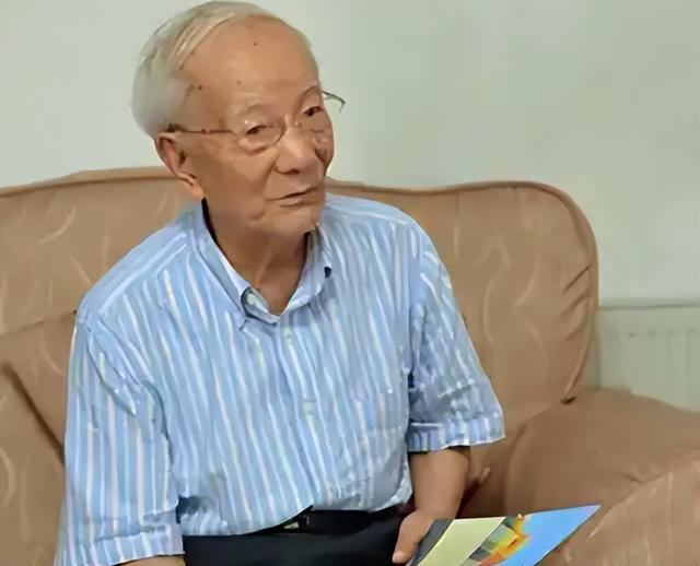 杨振宁逝世后，当年“西南联大五大才子”只剩下一人，是王希季