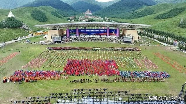 【相约九色甘南香巴拉】组图|跨越时光的羚城之约：祝福与未来的双向奔赴