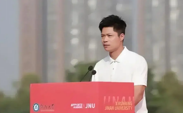 全红婵也没想到，香港火灾后，院长苏炳添凭一举动实现口碑暴增