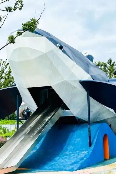 秋假遛娃指南!郫都这些宝藏公园,承包亲子惬意时光