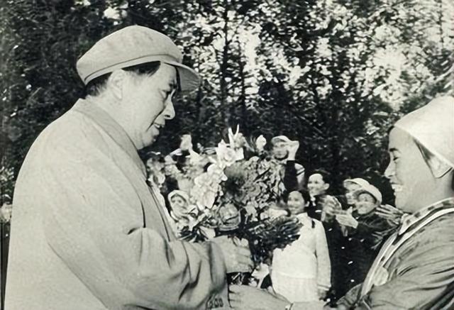 58年广西省会之争，韦国清要定柳州，毛主席：是不是首都要定兰州