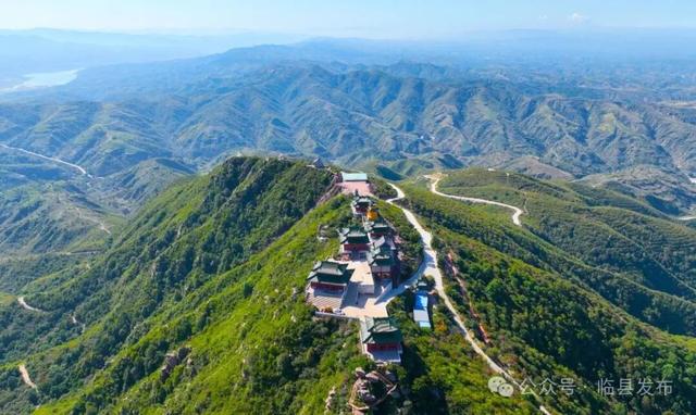 临县大度山亮化工程点亮文旅融合发展之光