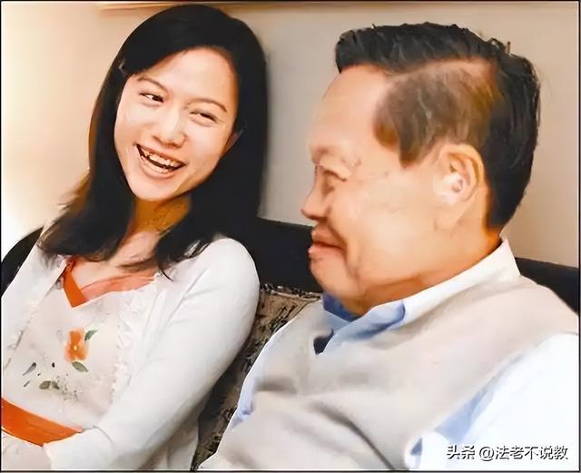 103岁巨擘杨振宁去世！49岁娇妻翁帆怎么办？其实他早有安排