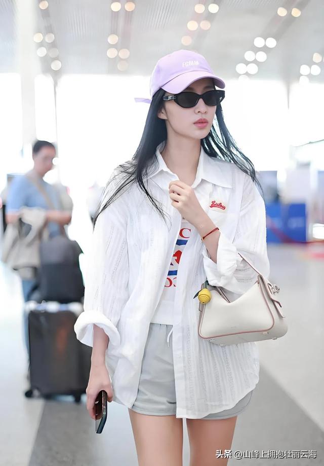 172cm王楚然！骨架大被嘲“魁梧”，网友：这才是真女神身材