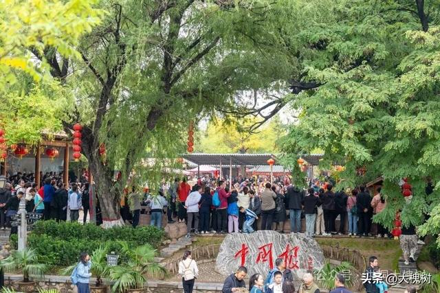 国庆假期洪洞大槐树景区“热力”十足文化盛宴引爆寻根热潮