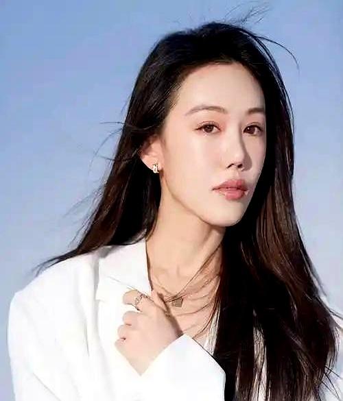 没有想到为自闭症儿子付出一生的王姬，如今女儿也重蹈了她的覆辙