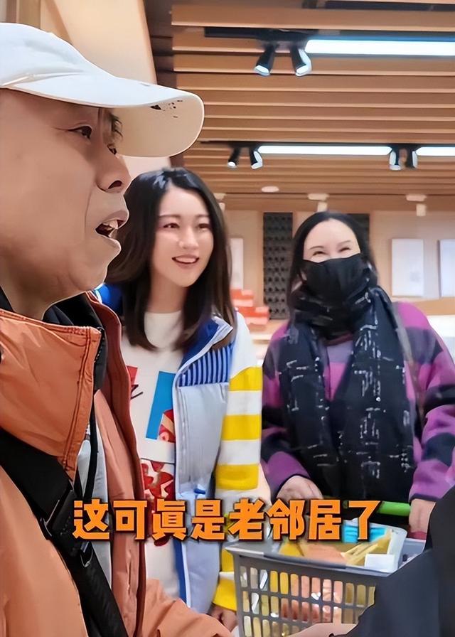 钱再多有什么用？68岁上亿身家的潘长江，还是要为42岁女儿操碎心