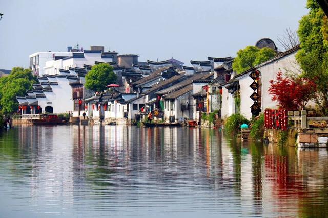 “富土”中的同里