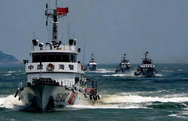 中日架炮海上对峙3小时！日船只夜袭钓鱼岛，中方再次通告联合国