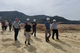 田刚院士一行赴大湾区大学（滨海湾校区）调研图片