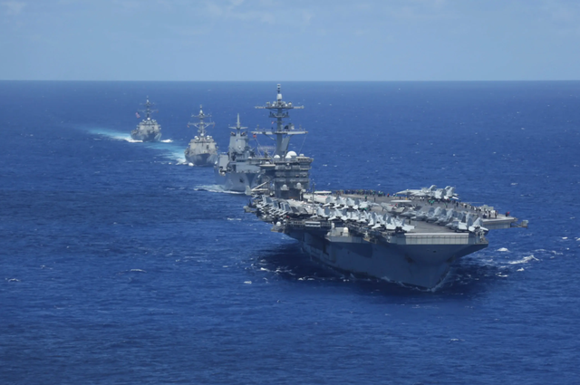 美航母打击群到位	，特朗普亲自劝降伊朗，满足三个条件就饶一命？