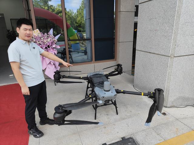胶州首家DJI大疆体验中心正式成立！