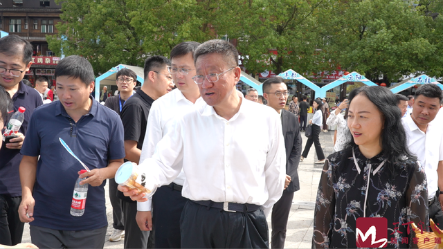乘渝厦高铁 享鲁渝新风——鲁渝协作农文旅高质量发展暨精品主题线路推介活动在重庆黔江启动