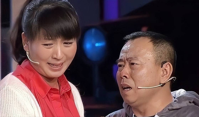 晚节不保？闫学晶哭穷不到三天，潘长江再度“作妖” 赵本山被连累