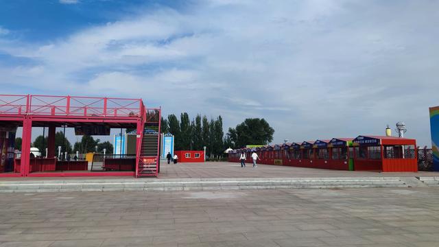 包头公园行（阿尔丁植物园、赛罕塔拉城中草原、奥林匹克公园）