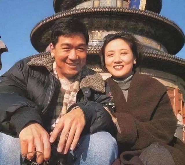 不到24小时，央媒四次点名张国立，王刚的话终于有人信了