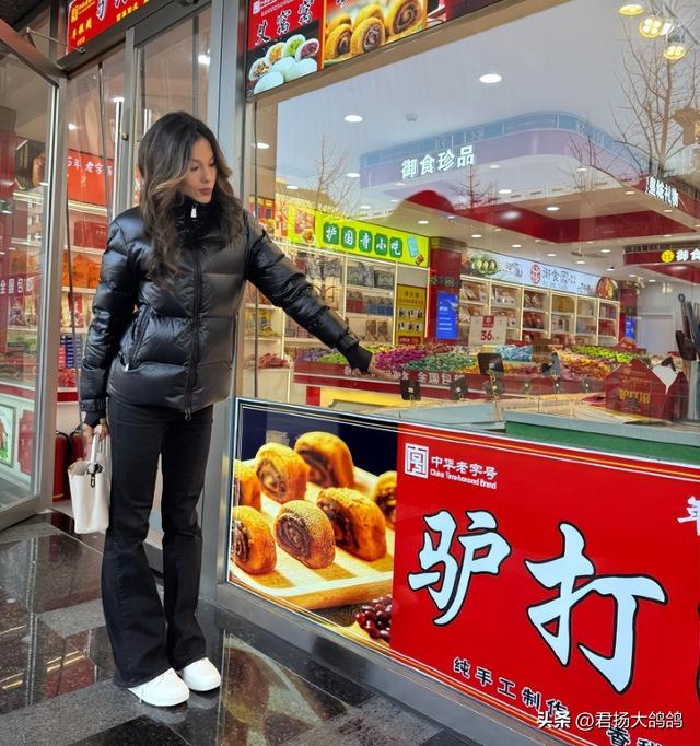 国籍争议不到1年，22岁谷爱凌近况曝光，邓亚萍的评价没说错