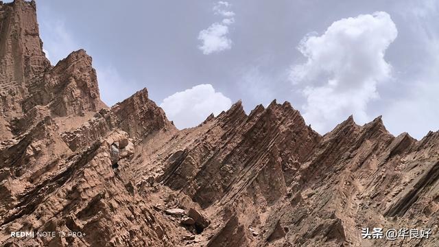 看见伤痕——游天山大峡谷记