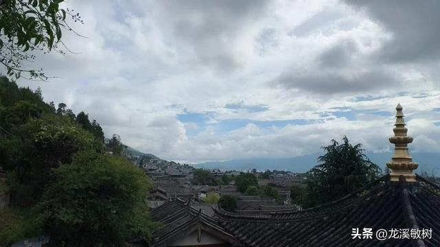 小罗斯福兄弟由印度来到大理、丽江，会见了洛克，获得很多帮助