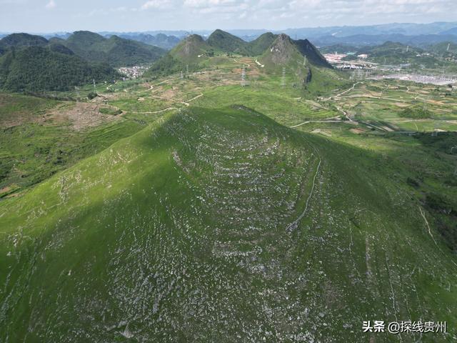 环城贵阳花溪苗王坡越野大环线之青岩段达夯翁拢“冈仁波齐”风景