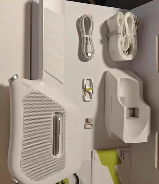 狂卖10亿的“没用”玩具,成了年轻人团建新宠