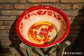 曾经风靡全国的“搪瓷茶缸”、“搪瓷碗”，为什么现在很少见了？图片