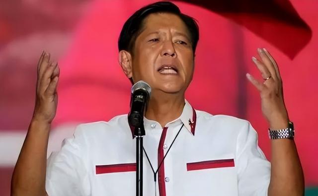 要动真格了，中国在南海集结20多艘舰艇，菲军叫嚣：这是战争行为