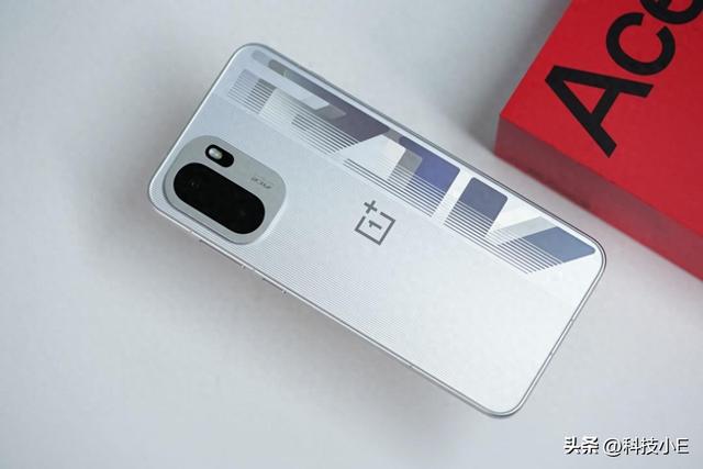 预算2000到3000元，双11可以“闭眼买”的3款手机，一步到位用6年