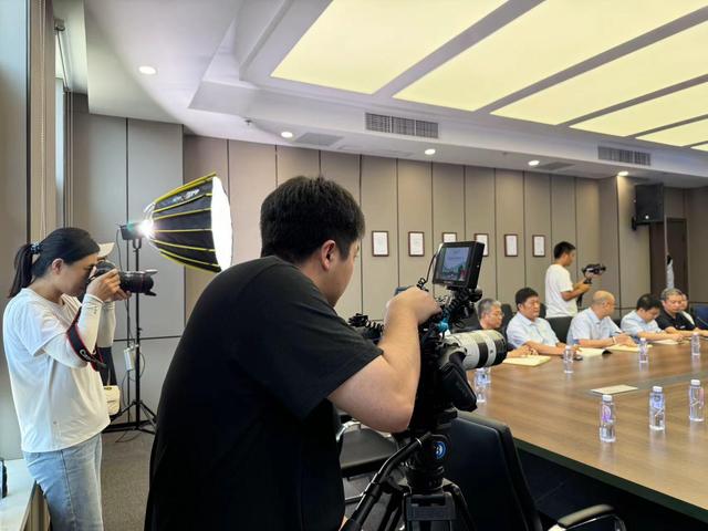 2026年抖音运营应用白皮书 制造业SEO优化深度剖析