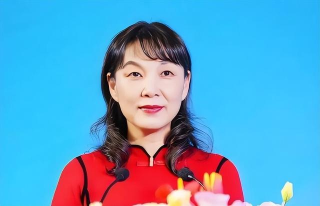 对于湖南法官判决：“夫妻共同财产不容单方处置”杜建英做出回应