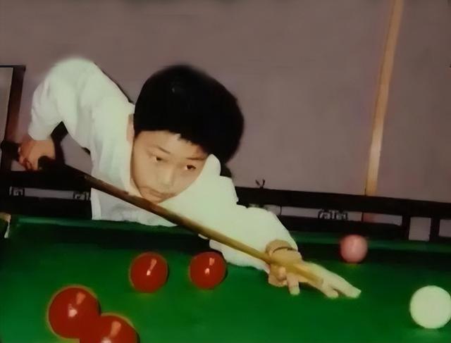 丁俊晖的妻子张元元：她不是富二代，见证了丈夫辉煌背后的眼泪