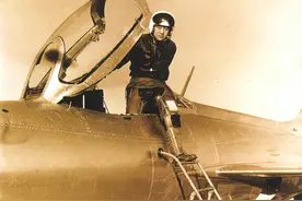 80年，中国试飞员葛文墉驾驶西方3代机后，一番话让沈飞总师震撼图片