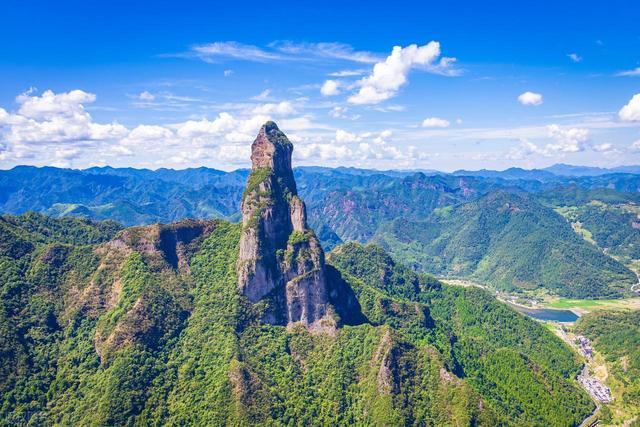 淡季旅行适合去的7个地方。人少风景好，景点不拥挤