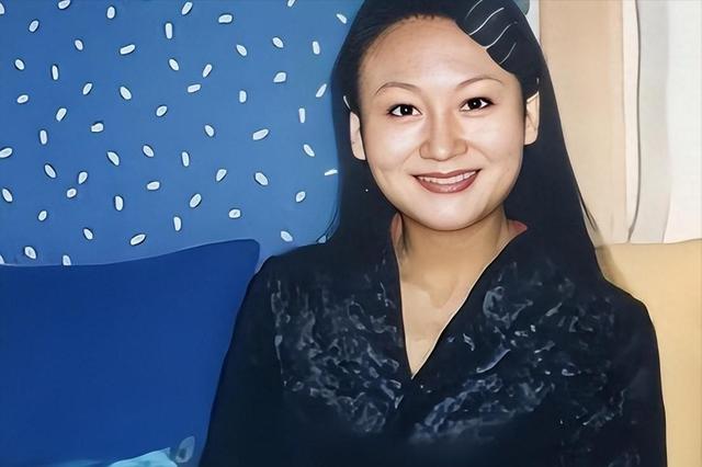 吃狗食	、关禁闭，央视前才女国外被虐成“人干”？董卿想救她都难