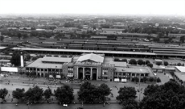 70多年前的大雪天，毛主席为何把省会从开封迁郑州？