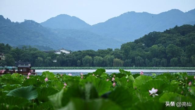 游荷叶山记——《明》袁中道
